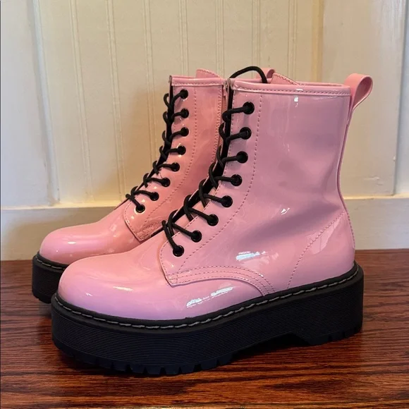 Steve Madden Boots NWOT - Picture 3 of 7